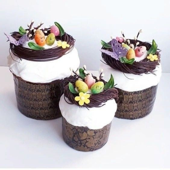 Easter cake with a nest, chocolate eggs and willow branches. 650 gr.